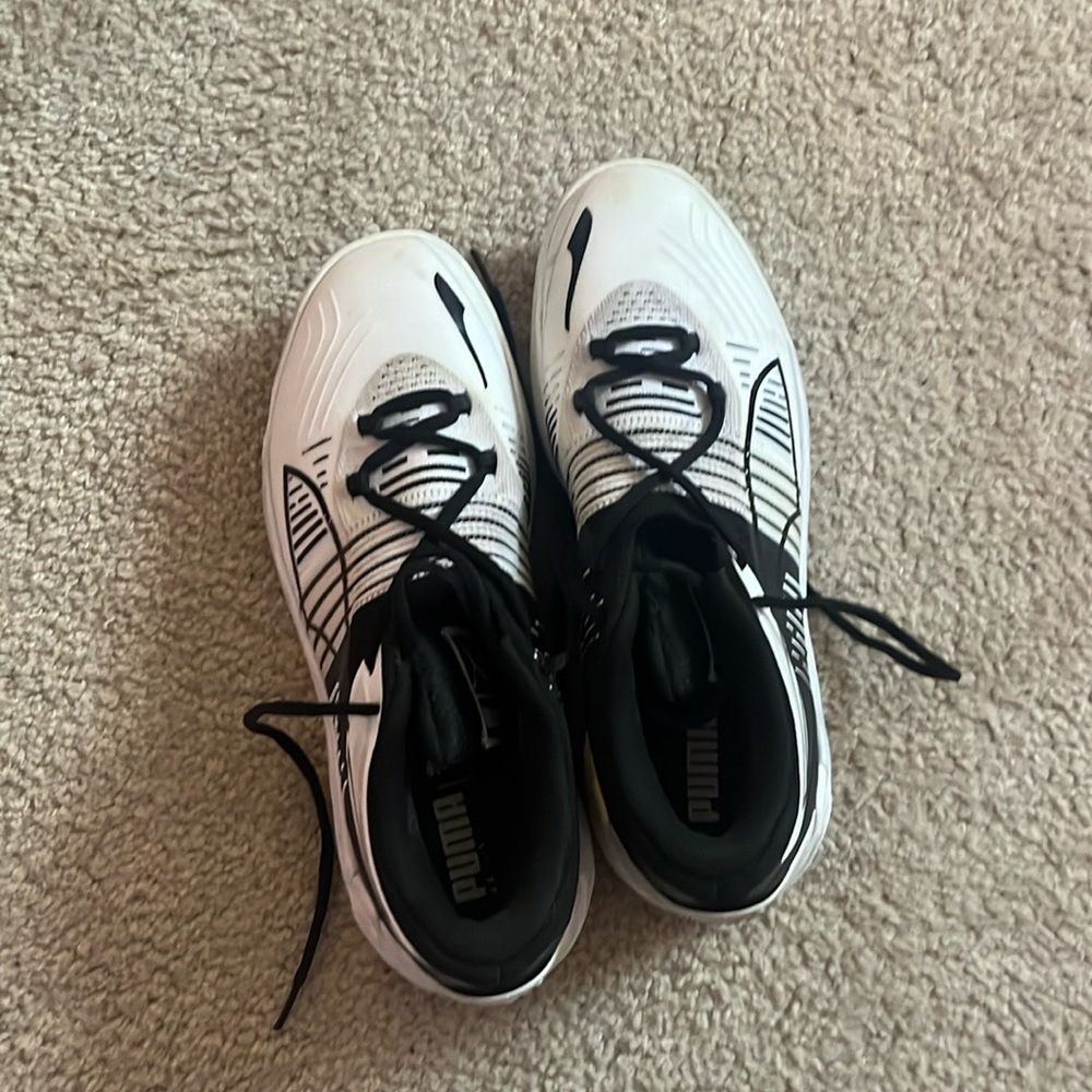 Puma basketball shoes